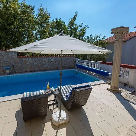Reizendes Nur 700 Meter Zum Mit Meerblick, Pool, Bbq, Wifi * 크리크베니카