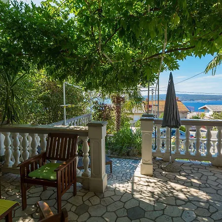 Reizendes Nur 700 Meter Zum Mit Meerblick, Pool, Bbq, Wifi Апартаменты