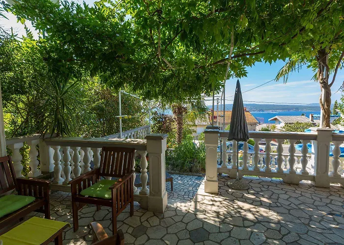 Reizendes Nur 700 Meter Zum Mit Meerblick, Pool, Bbq, Wifi Апартаменты