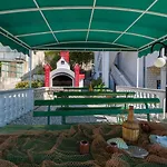 Reizendes Nur 700 Meter Zum Mit Meerblick, Pool, Bbq, Wifi Lägenhet *