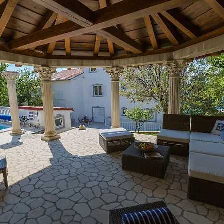 Apartmán Reizendes Nur 700 Meter Zum Mit Meerblick, Pool, Bbq, Wifi Crikvenica